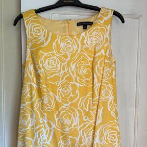 Sleeveless Floral printed dress